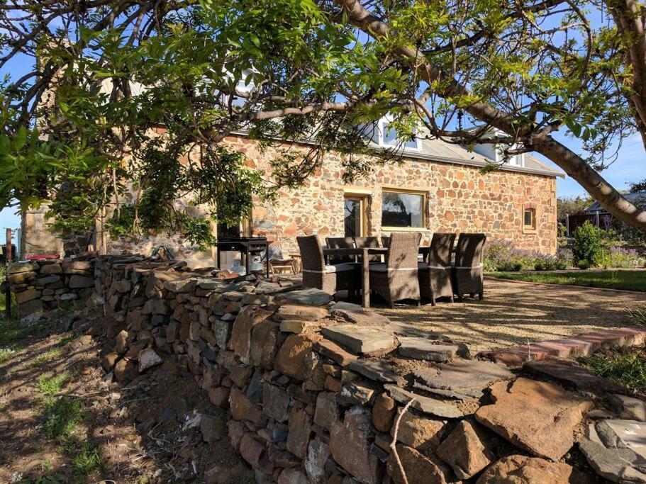 *Newly Relisted* Coach House At Lisdillon Vineyard Villa Little Swanport Buitenkant foto