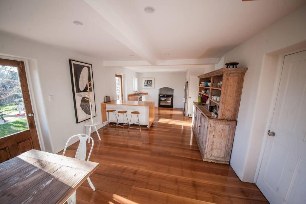 *Newly Relisted* Coach House At Lisdillon Vineyard Villa Little Swanport Buitenkant foto