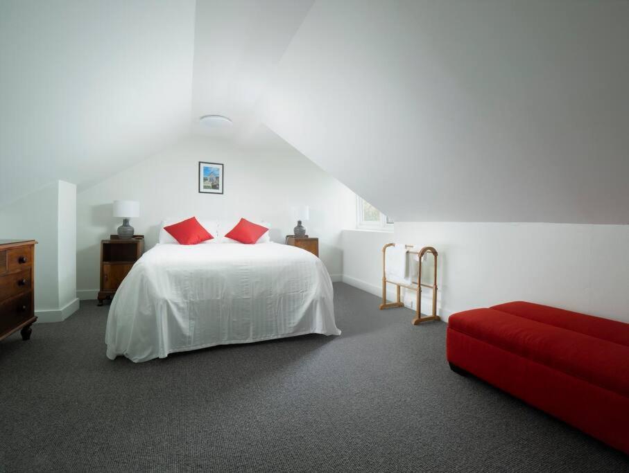 *Newly Relisted* Coach House At Lisdillon Vineyard Villa Little Swanport Buitenkant foto